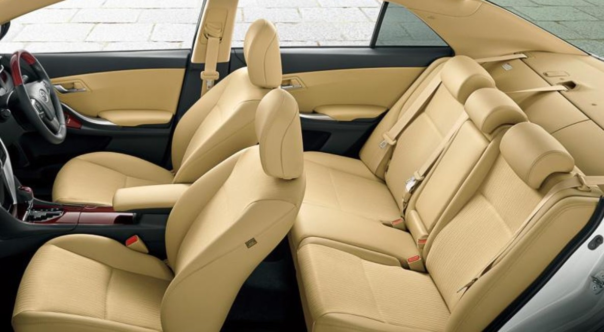 Toyota Premio