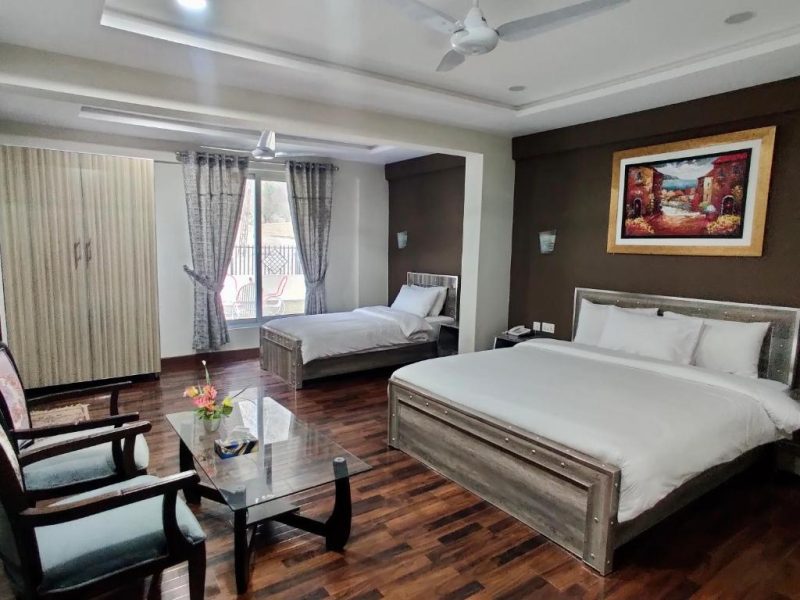 Triple Room