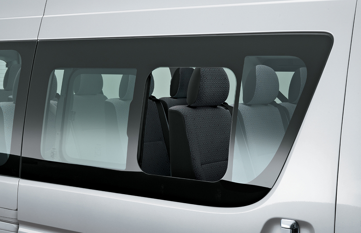 Hiace Grand Cabin