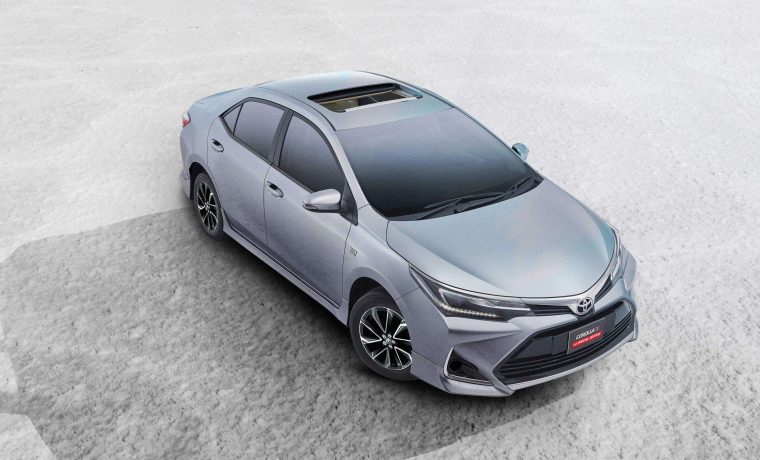 Toyota Corolla Altis X